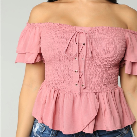 Off the Shoulder Ruched Top - Picture 1 of 4